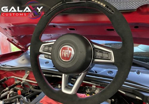 Galaxy Customs - Fiat 124 - Alcantara - LCD Display
