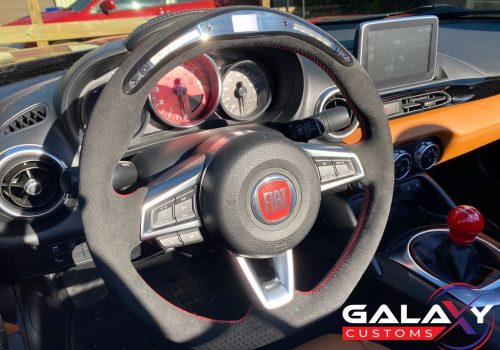Galaxy Customs - Fiat 124 - Alcantara - LCD Display